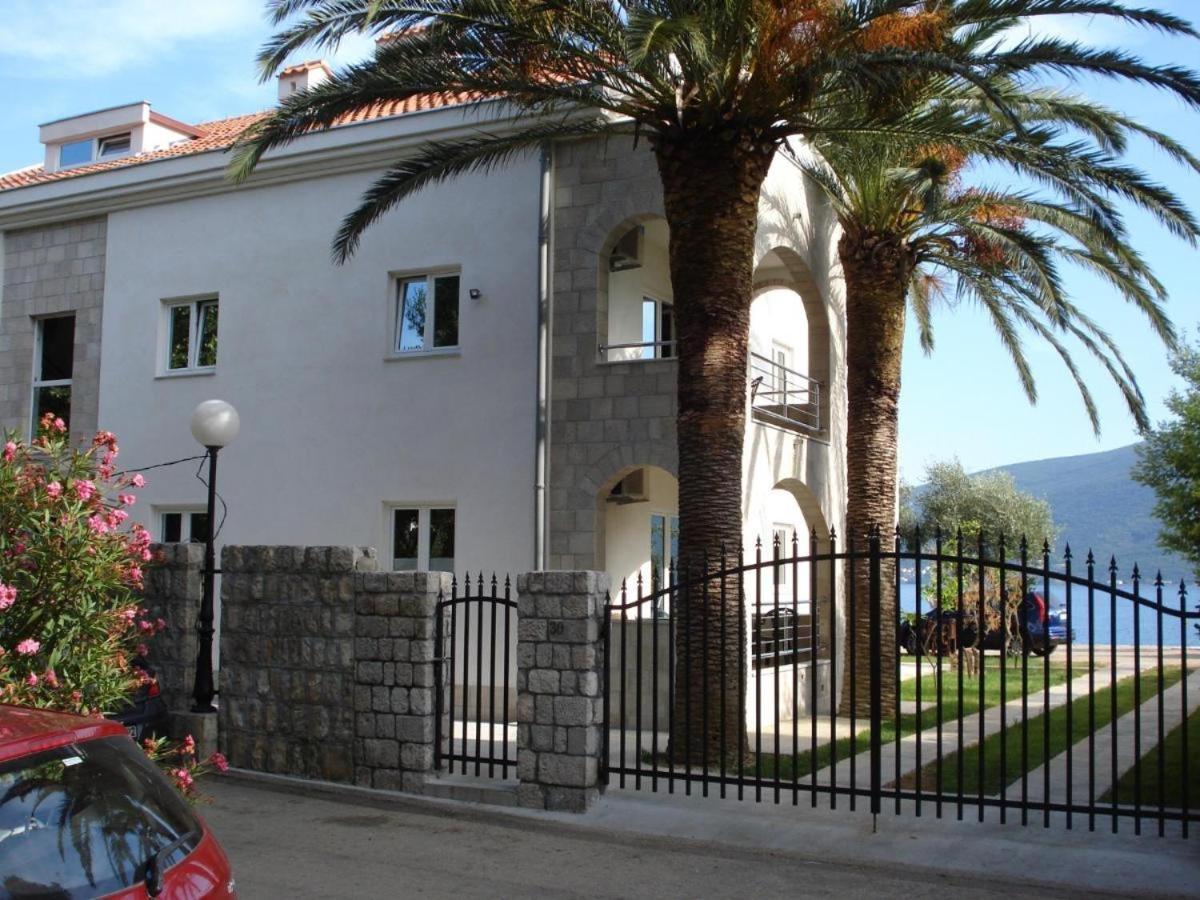 Apartmani Danilovic 赫尔采格诺维 外观 照片
