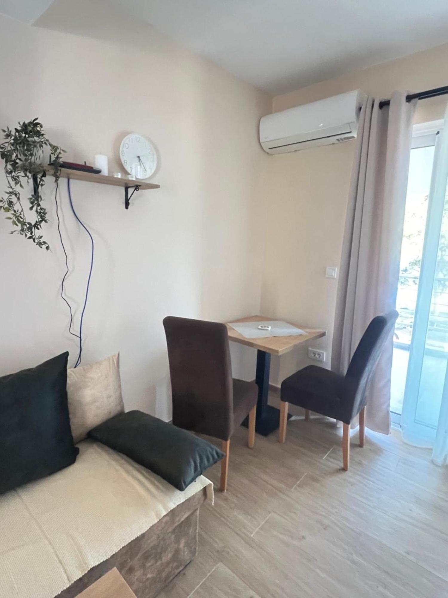 Apartmani Danilovic 赫尔采格诺维 外观 照片
