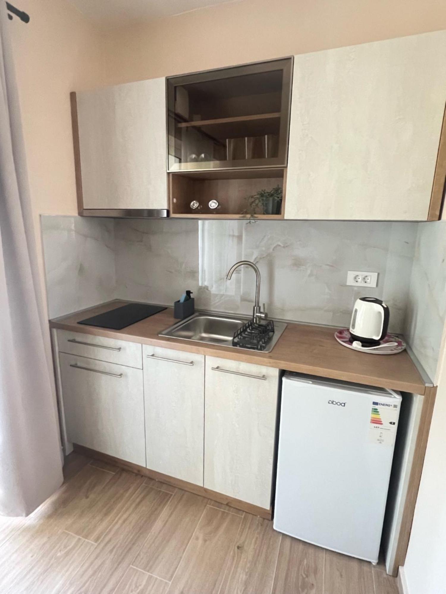 Apartmani Danilovic 赫尔采格诺维 外观 照片